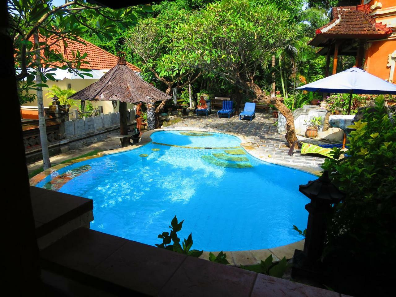 Amed Cafe & Hotel Kebun Wayan Exterior photo